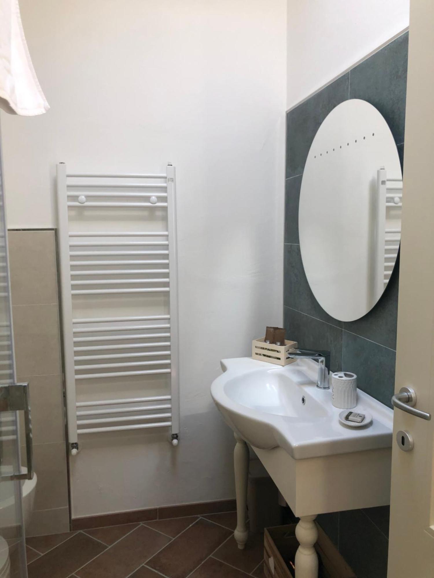 Le Dame Del Borgo Apartamento Sassetta Exterior foto