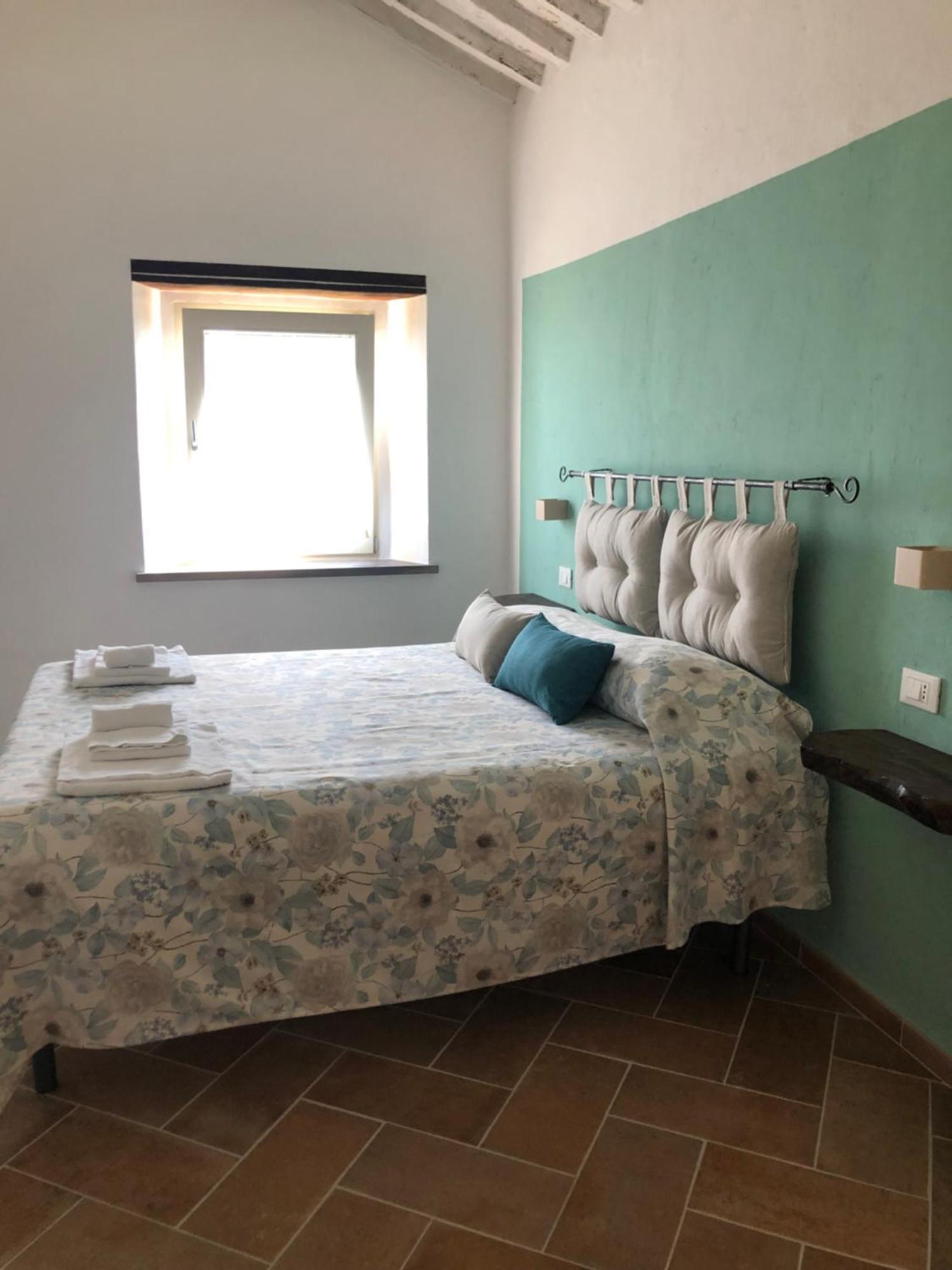 Le Dame Del Borgo Apartamento Sassetta Exterior foto