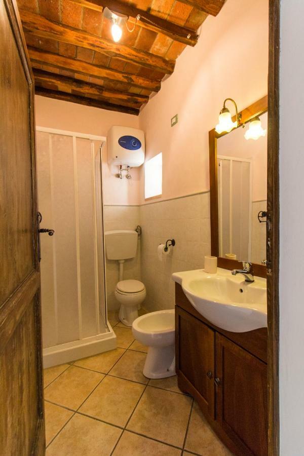 Le Dame Del Borgo Apartamento Sassetta Exterior foto