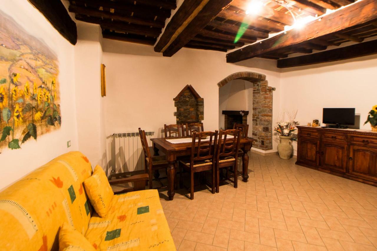 Le Dame Del Borgo Apartamento Sassetta Exterior foto