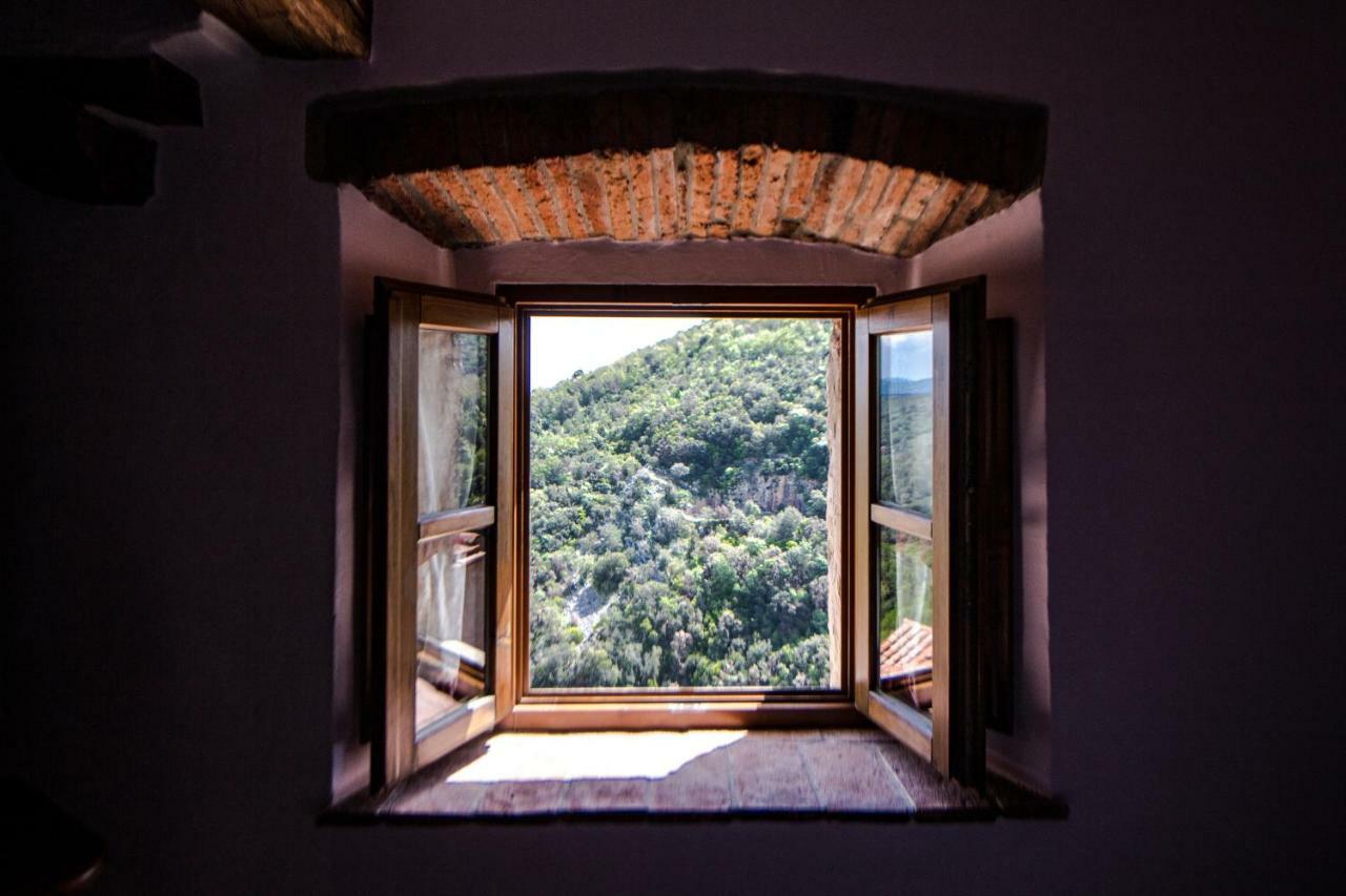Le Dame Del Borgo Apartamento Sassetta Exterior foto