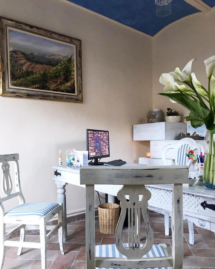 Le Dame Del Borgo Apartamento Sassetta Exterior foto